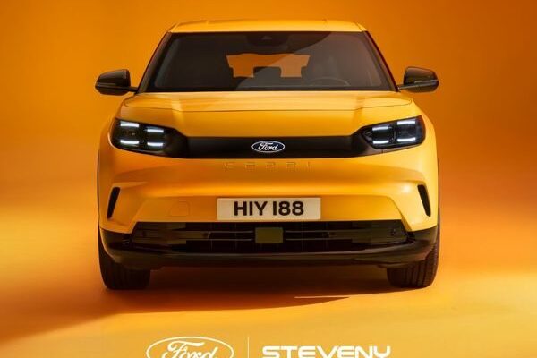 Ford Capri 2025 - SUV électrique